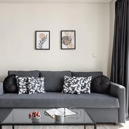 Joivy Luxurious With River View Near Time Out Market 아파트
