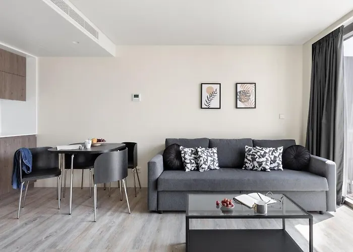 Guestready - Luxurious With River View Near Time Out Market شقة *